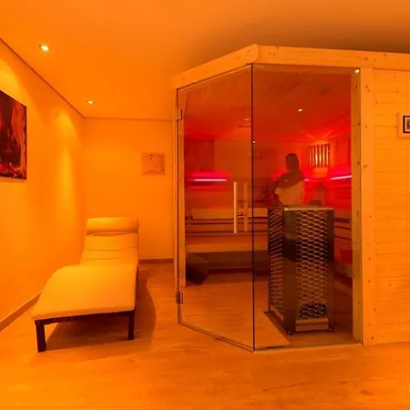 Hotel Kronhof 3*